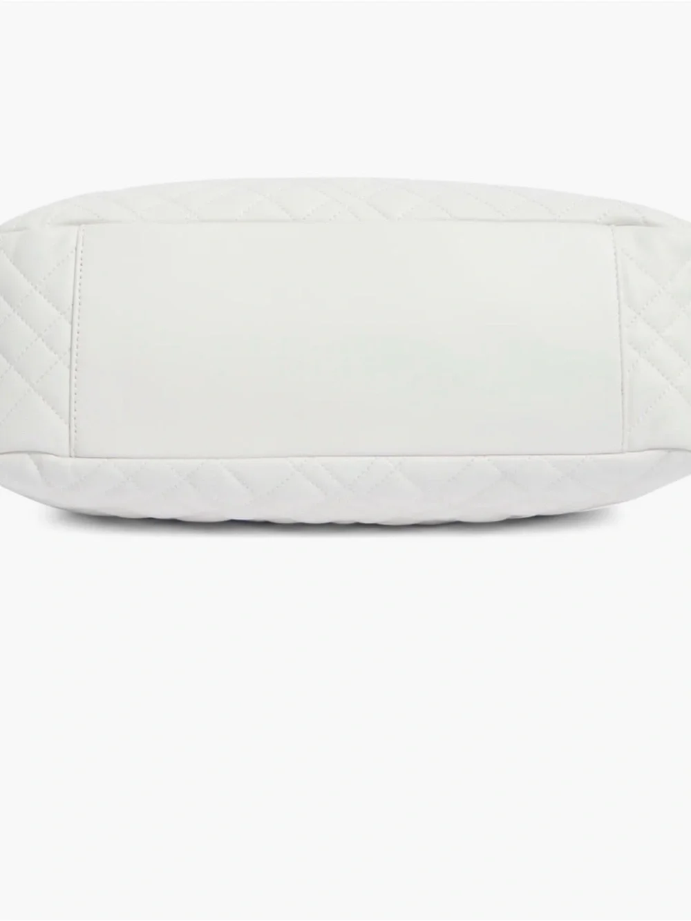 NWT $328 Kurt Geiger Large White Quilted Hobo Bag with Gold Chain Detail